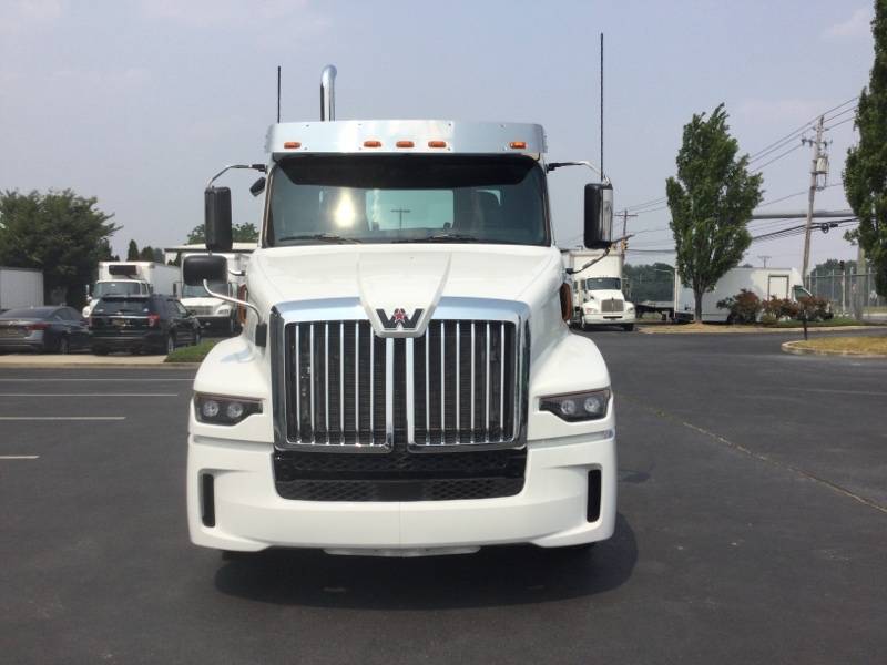 2024 Western Star 4700 (For Sale) Day Cab 309176