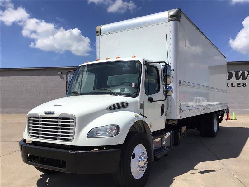 2017 Freightliner M2 106 (For Sale) | Box Van | #258615