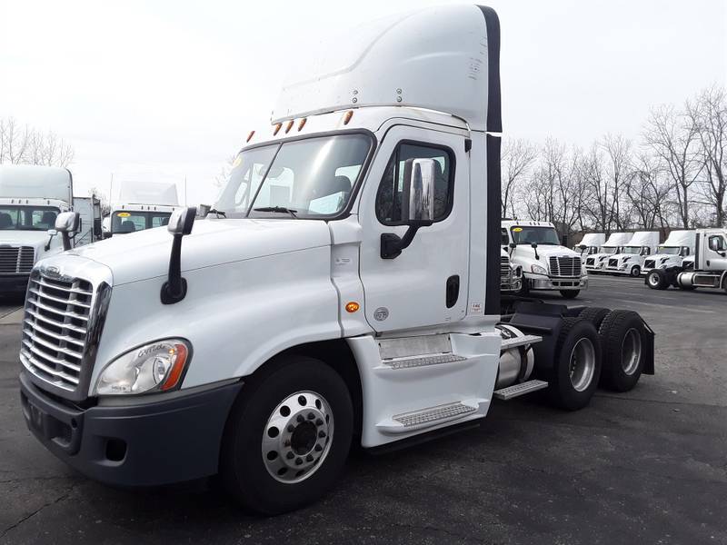 2016 Freightliner CASCADIA 125 (For Sale) Day Cab 648606