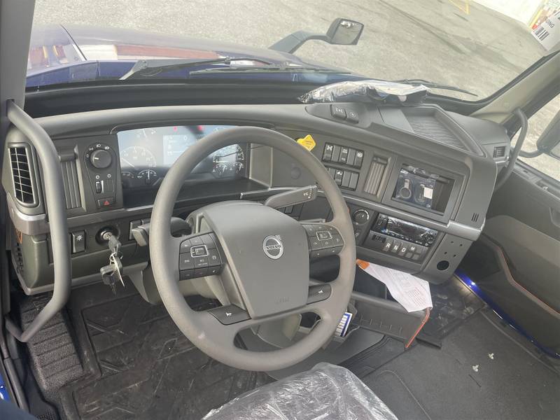 2024 Volvo VNR64 (For Sale) | Cab & Chassis | #NJ-12616