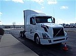 2017 Volvo VNL64T - Sleeper Truck