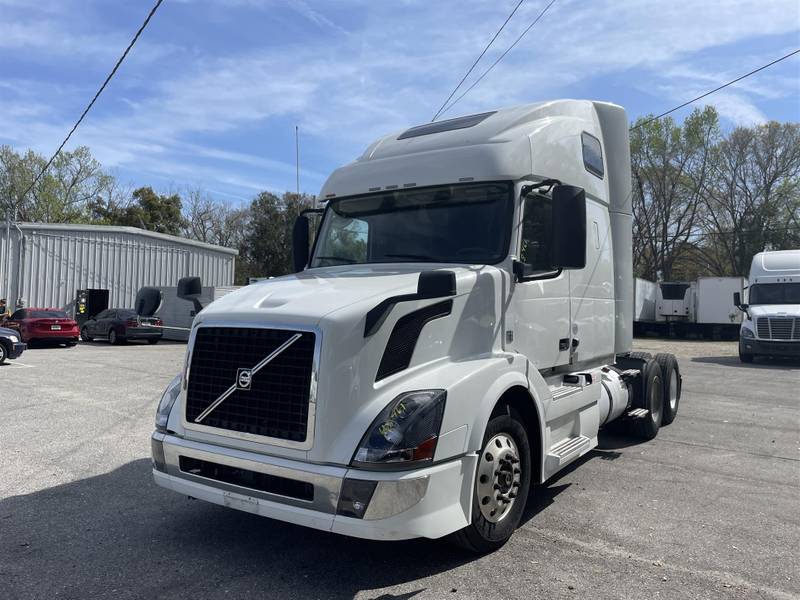 2017 Volvo VNL 670 (For Sale) | 48