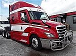 2020 Freightliner Cascadia - Sleeper Truck
