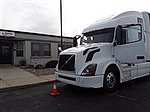 2017 Volvo VNL 780 - Sleeper Truck