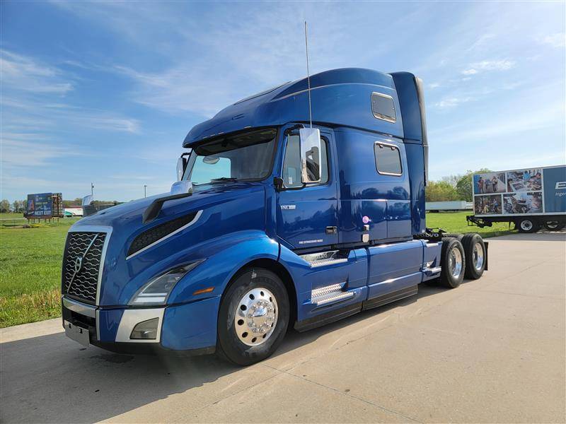 2020 Volvo VNL 860 For Sale 77" Sleeper 258809