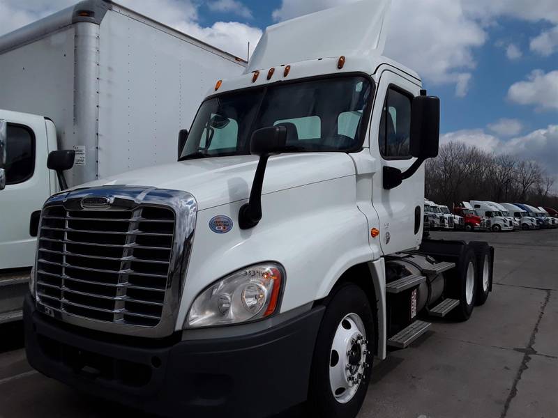 2015 Freightliner CASCADIA 125 For Sale | Day Cab | #333449