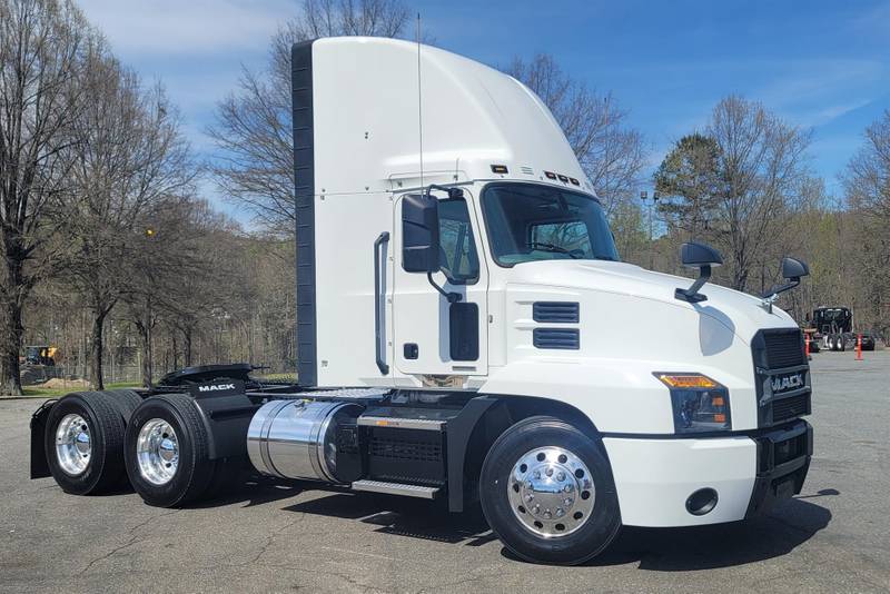 2022 Mack Anthem AN64T M742 (For Sale) | Daycab Sleeper | #5360891