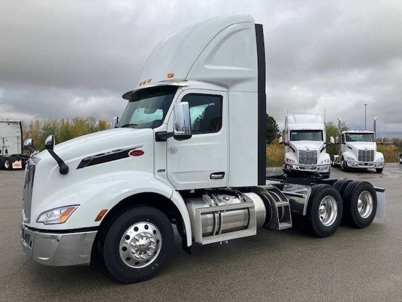 2024 Peterbilt 579 For Sale Non Sleeper 30A643318