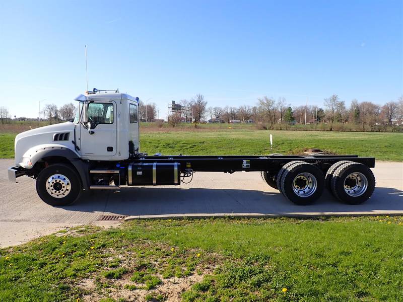 2023 Mack Granite GR64B (For Sale) | Cab & Chassis | #PM037254