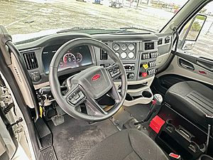 2024 Peterbilt 579