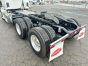 2024 Peterbilt 579
