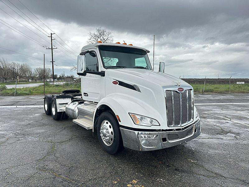 2024 Peterbilt 579