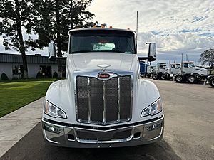 2024 Peterbilt 579