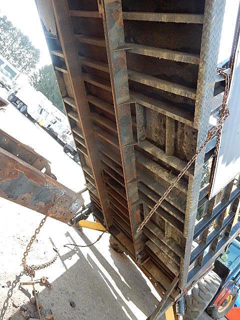 18' Diamond Plate Steel Flatbed (For Sale) Flatbed 8812