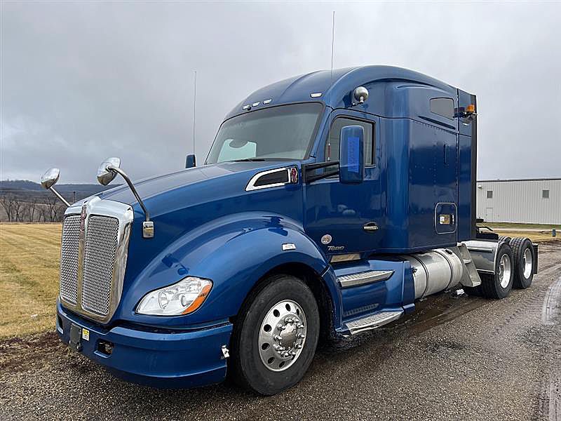 2019 Kenworth T680 For Sale 76" Sleeper 259057