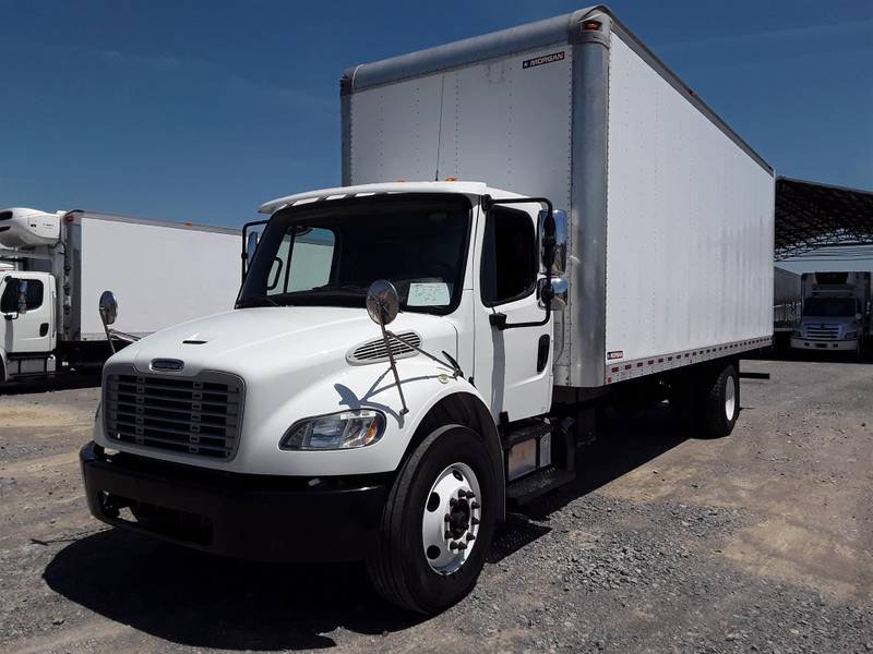 2015 Freightliner M2 106 (For Sale) | 26' Box | Non CDL | #326372