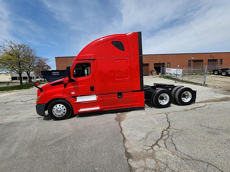 2020 Freightliner CASCADIA (For Sale) 72" Sleeper 259172