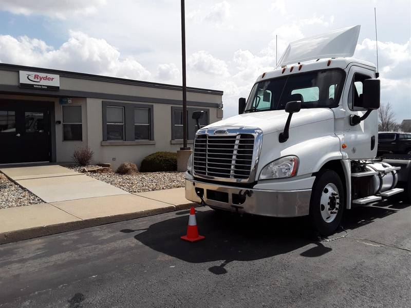 2018 Freightliner Cascadia 125 For Sale Day Cab 746751