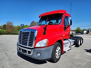 2018 Freightliner Cascadia 125