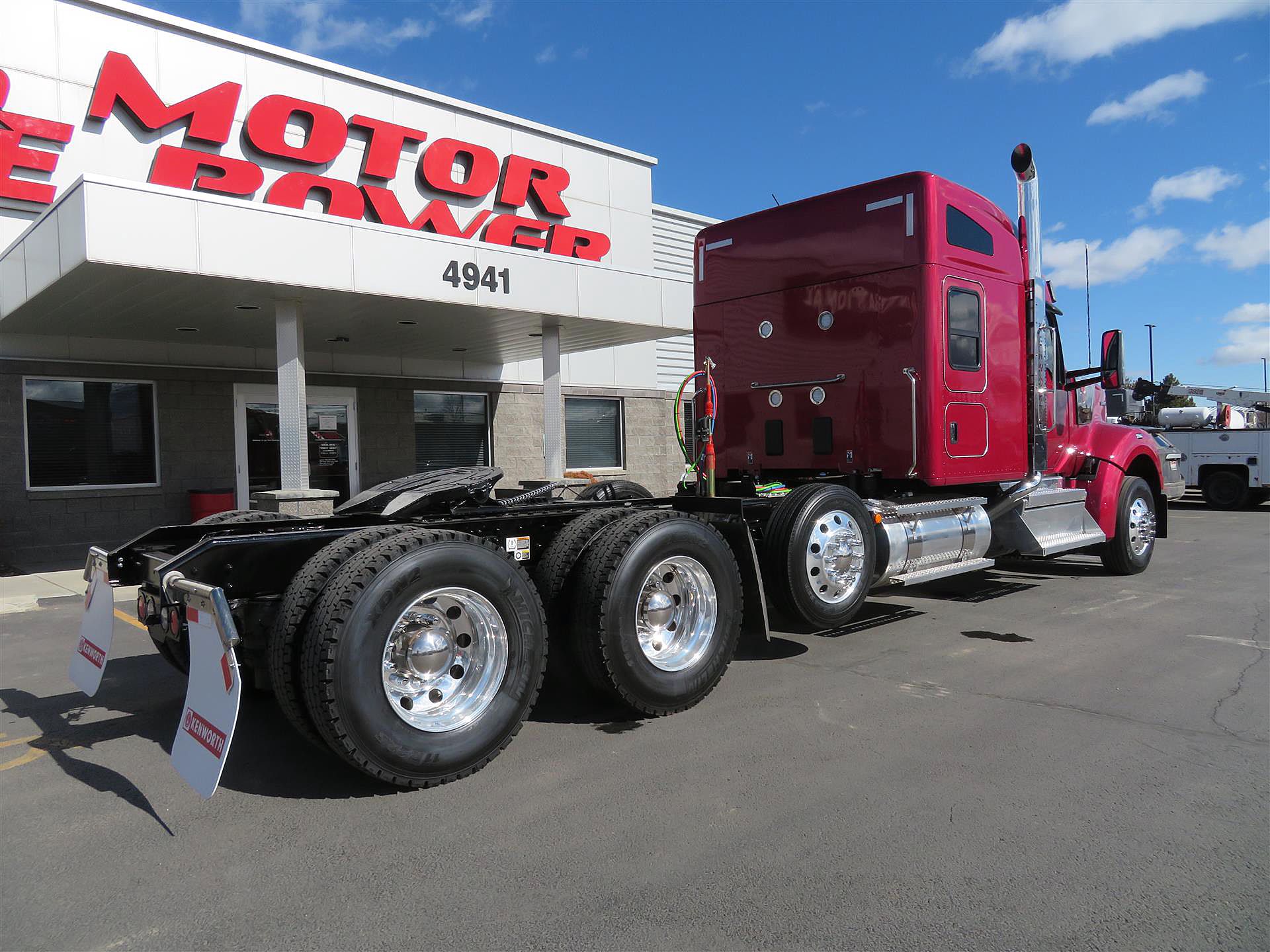 2025 Kenworth W990 For Sale 76" Sleeper 120796 * Stock
