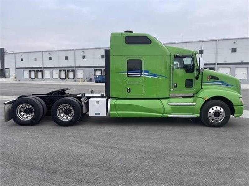 2016 Kenworth T660 (For Sale) | 72