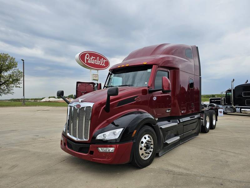 2024 Peterbilt 579 (For Sale) 80" Sleeper RD656886