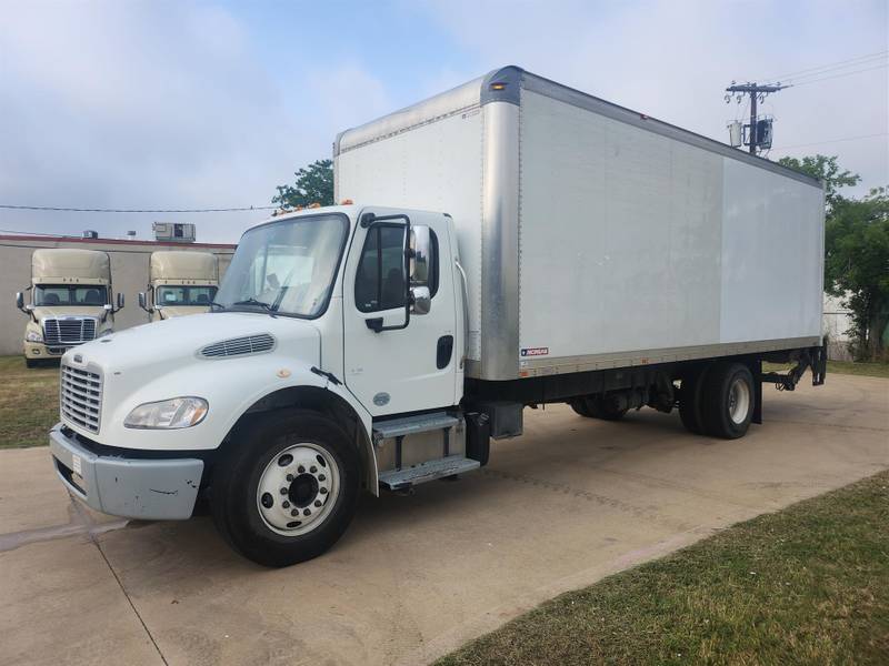 2015 Freightliner M2 106 (For Sale) | Box Van | #311709