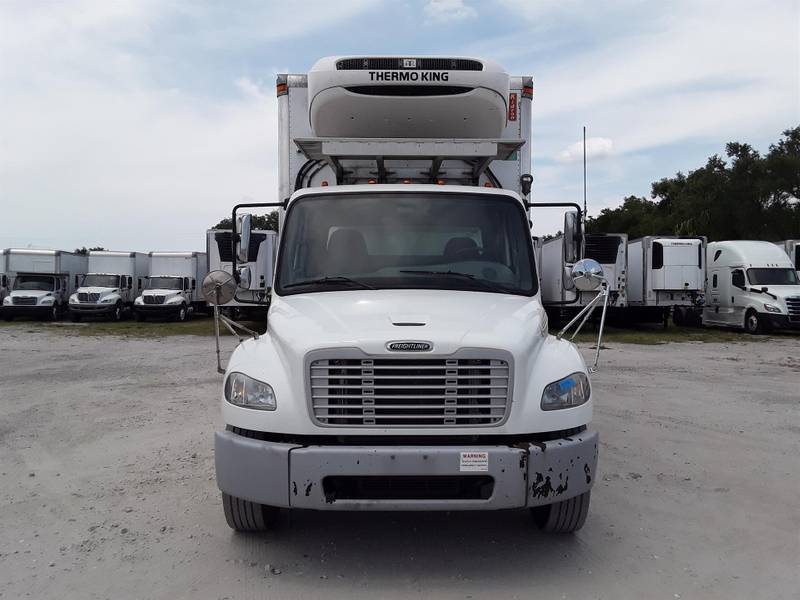 2014 Freightliner M2 106 (For Sale) | 26' Box | #550928