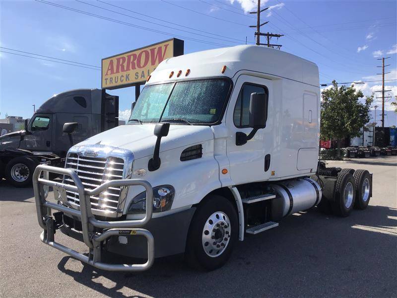 2017 Freightliner CASCADIA (For Sale) 72" Sleeper 259571