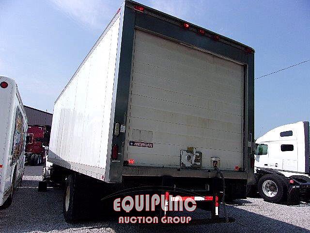 2013 Freightliner M2 26 FT REEFER BOX (For Sale) 26' Box MFSFE0950