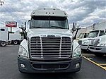 2016 Freightliner Cascadia 125 - Sleeper Truck