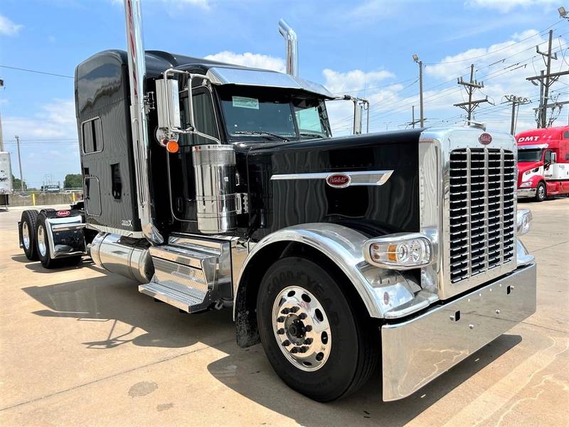 2024 Peterbilt 389 (For Sale) 78" Sleeper RD666694