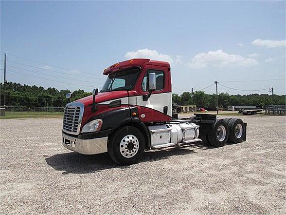 2017 Freightliner CASCADIA 113 For Sale Day Cab HN4638
