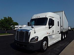 2016 Freightliner Cascadia 125 - Sleeper Truck