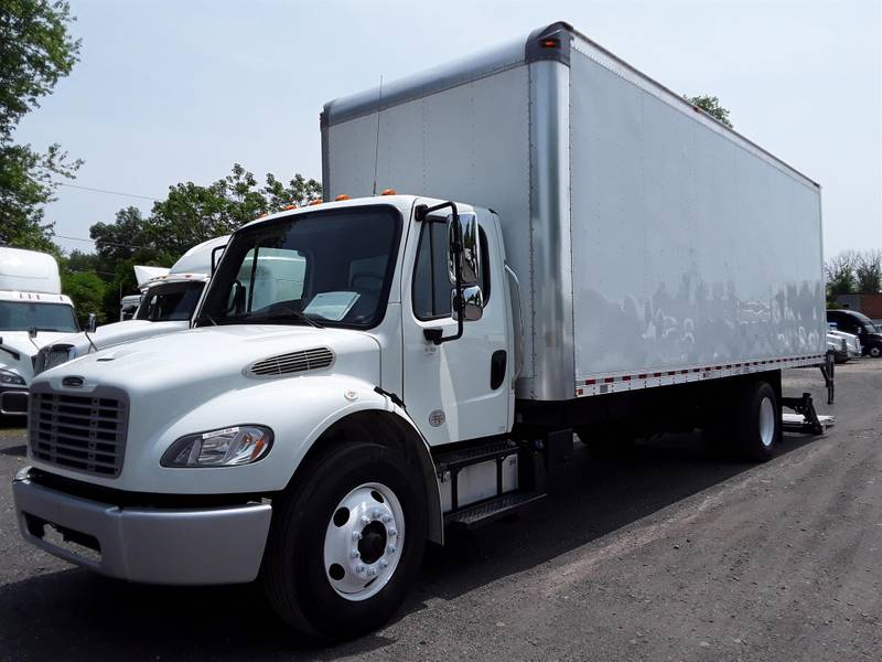 2019 Freightliner M2 106 For Sale | 26' Box | Non CDL | #859603