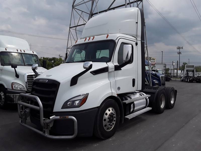 2020 Freightliner NEW CASCADIA 116 For Sale | Day Cab | #894903