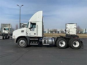 2016 Mack CXU613