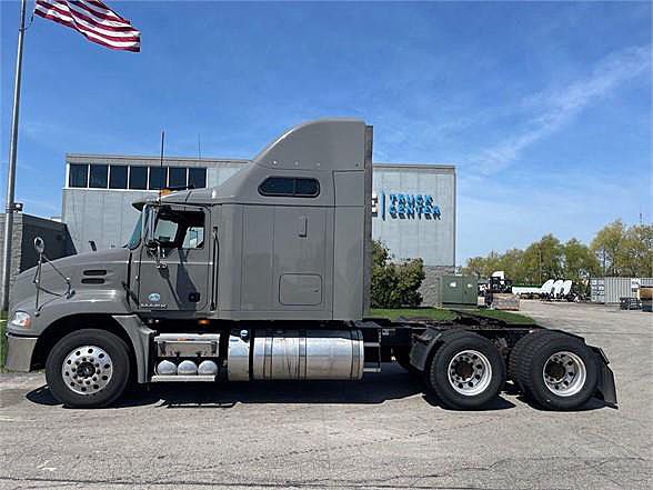2016 Mack Pinnacle CXU613 For Sale | Sleeper Truck | #MAC77550UA