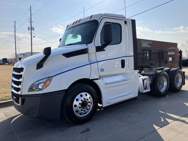 2018 Freightliner Cascadia 126 For Sale 