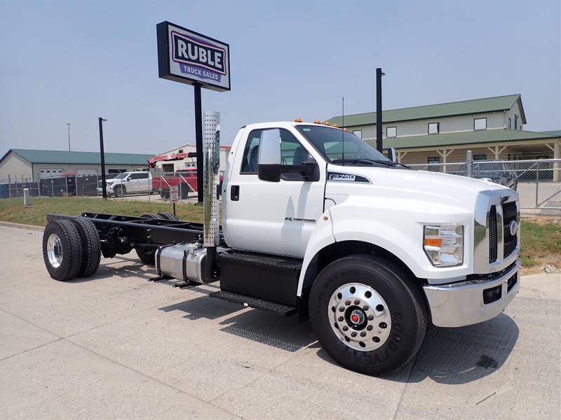 2024 Ford F750 (For Sale) Cab & Chassis RDF04826
