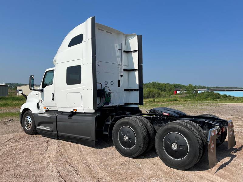 2024 International LT625 (For Sale) 73" Sleeper 18724