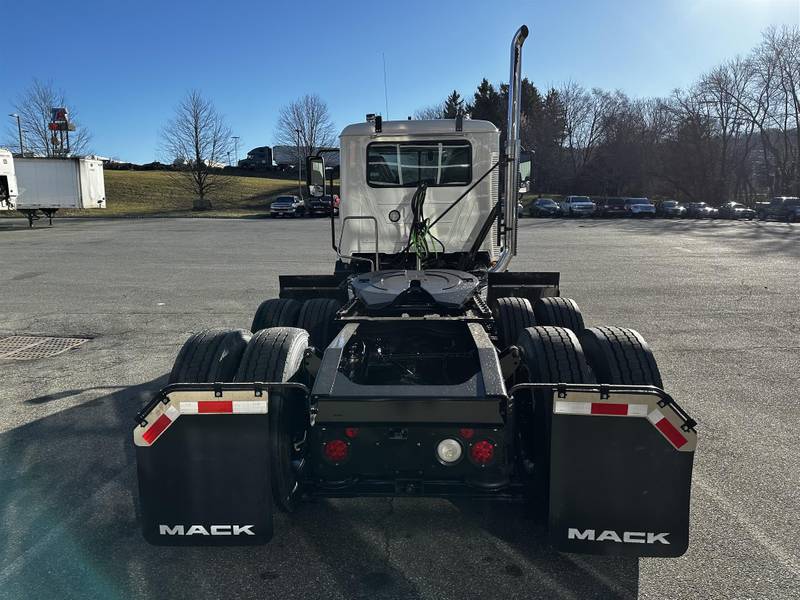 2025 Mack Anthem AN64T (For Sale) | Day Cab | #RM-1218