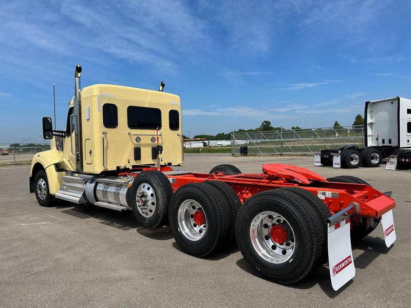 2024 Kenworth W990 (For Sale) 40" Sleeper RJ349701