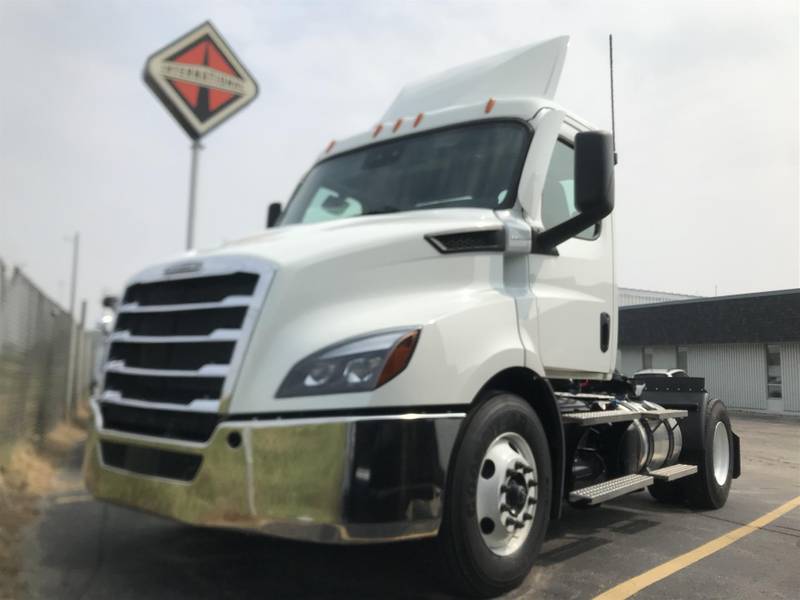 2023 Freightliner Cascadia 116 For Sale | Day Cab | #127181