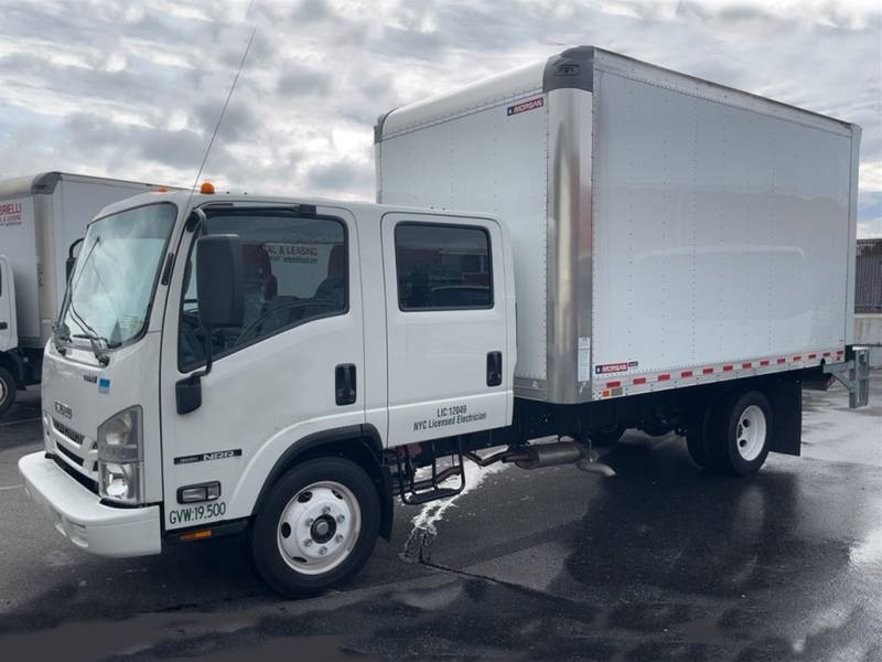 2022 Isuzu NRR-Gas Crew Cab For Sale | 14' | Non CDL | #UM-724