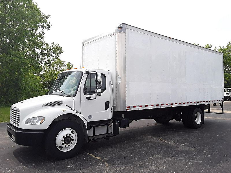 2016 Freightliner M2 106 (For Sale) 26' Box Non CDL 646878