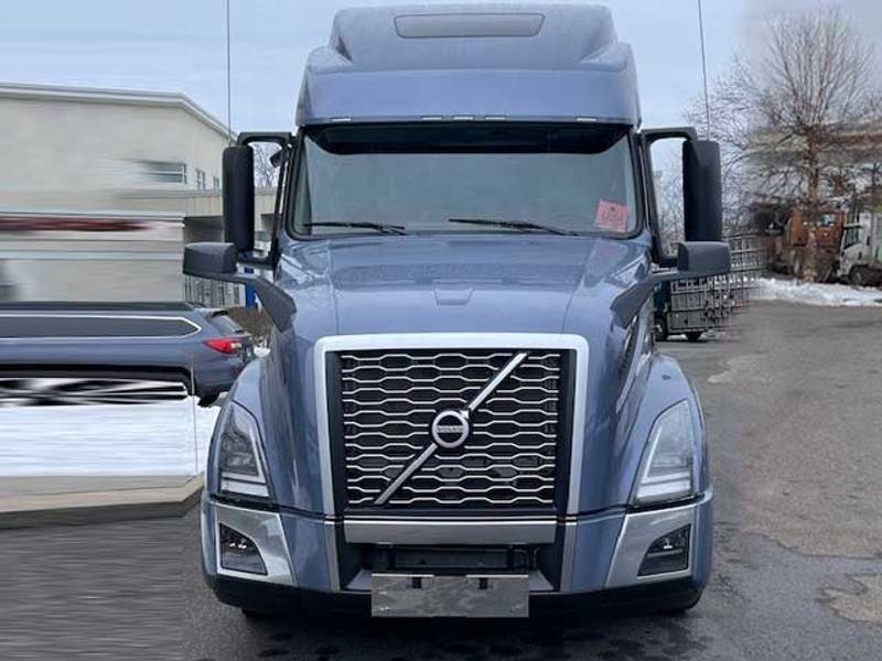 2024 Volvo VNL 860 (For Sale) 77" Sleeper ID 16207078