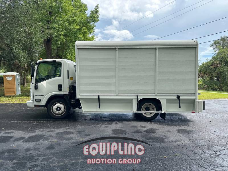 2020 Isuzu NPR HD (For Sale) | Beverage Truck | #VOV208471