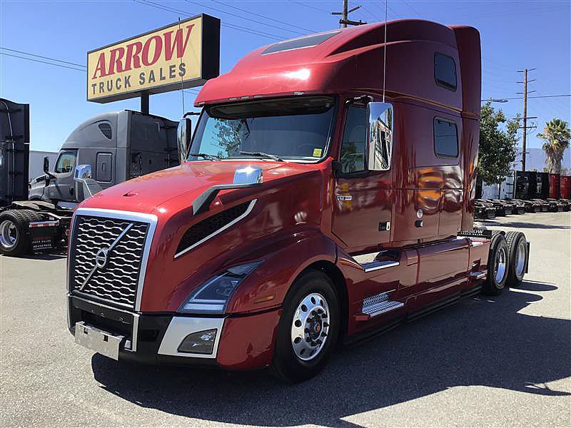 2021 Volvo VNL 860 (For Sale) 77" Sleeper 260256