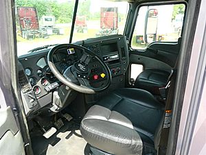 2009 Mack CXU613